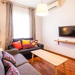 A3ind1123- Atico Near Sagrada Familia 아파트